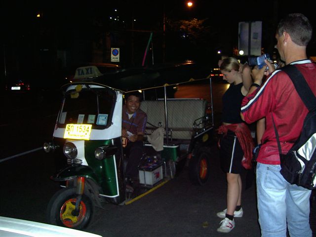 tuk2